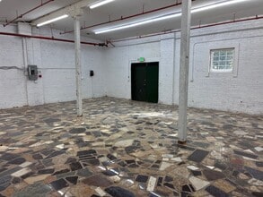 210-211 Cottage St, Poughkeepsie, NY for lease Interior Photo- Image 1 of 6