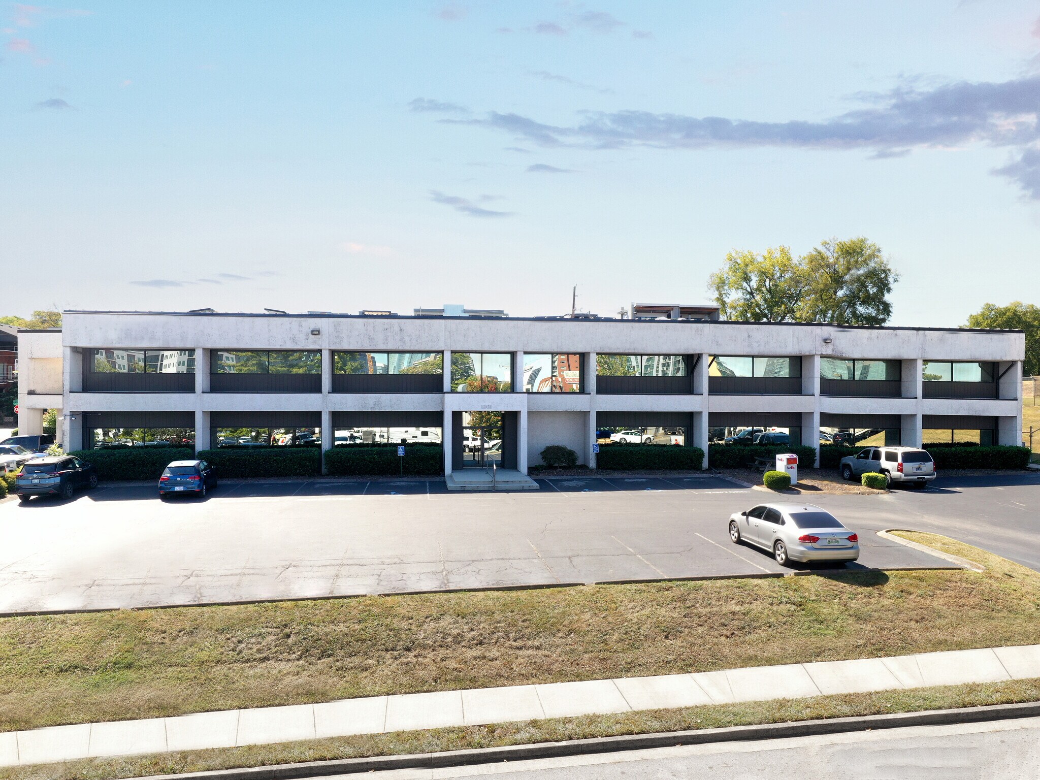 1001 Hawkins St, Nashville, TN à louer Photo du bâtiment- Image 1 de 10