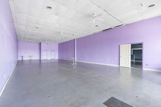 1805-1913 W Broadway St, Bolivar, MO for lease Building Photo- Image 2 of 16