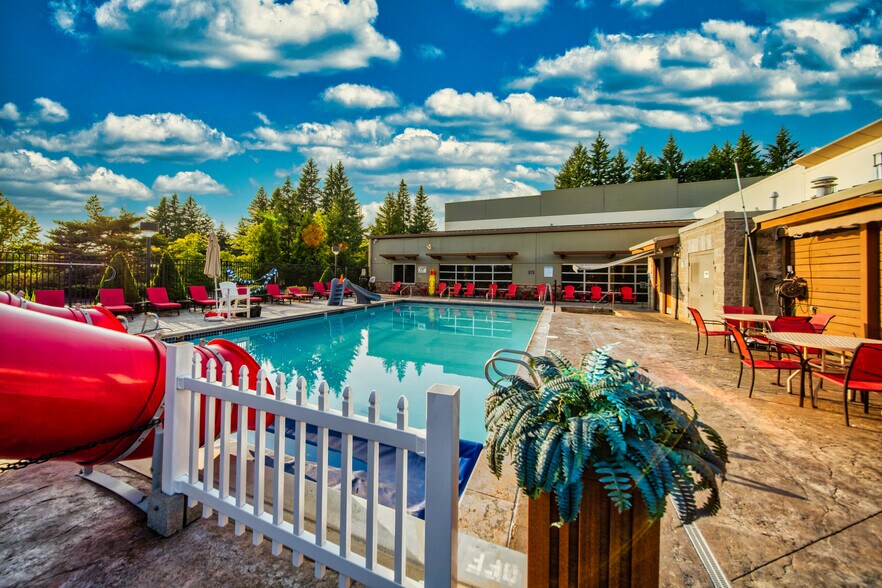 37095 Us-26 Hwy, Sandy, OR à vendre - Photo du bâtiment - Image 3 de 28