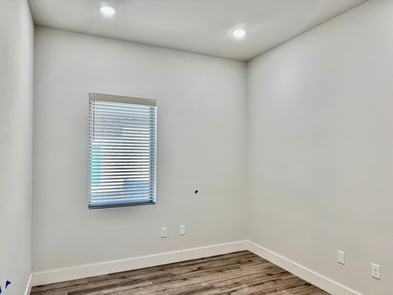 3411 Cross Timbers Rd, Flower Mound, TX for sale - Building Photo - Image 3 of 14