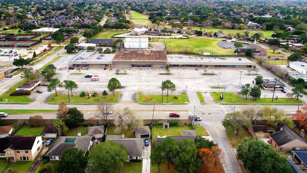 2601 Cartwright Rd, Missouri City, TX à louer - Photo du bâtiment - Image 3 de 4