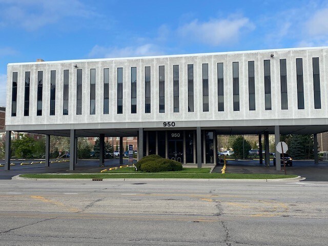 Plus de détails pour 950 Skokie Blvd, Northbrook, IL - Bureau à louer