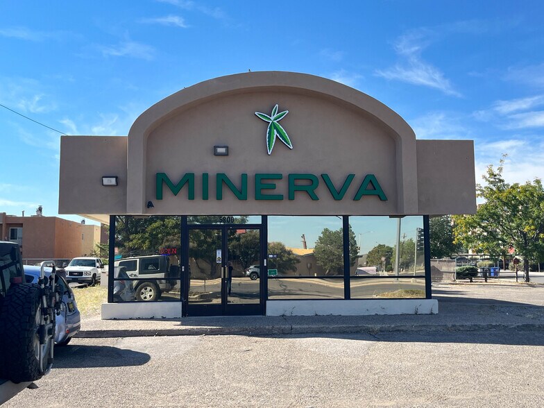 5800 Gibson Blvd SE, Albuquerque, NM à vendre - Photo du bâtiment - Image 3 de 10