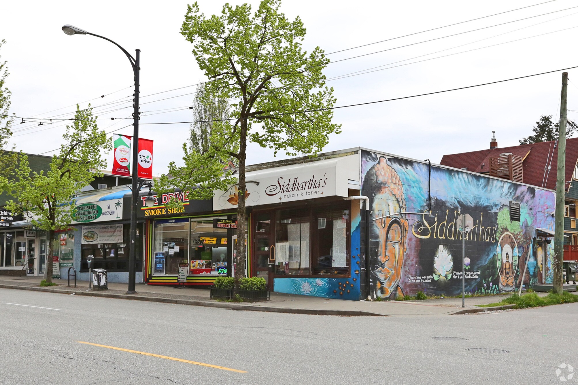 2054-2066 Commercial Dr, Vancouver, BC à vendre Photo principale- Image 1 de 1