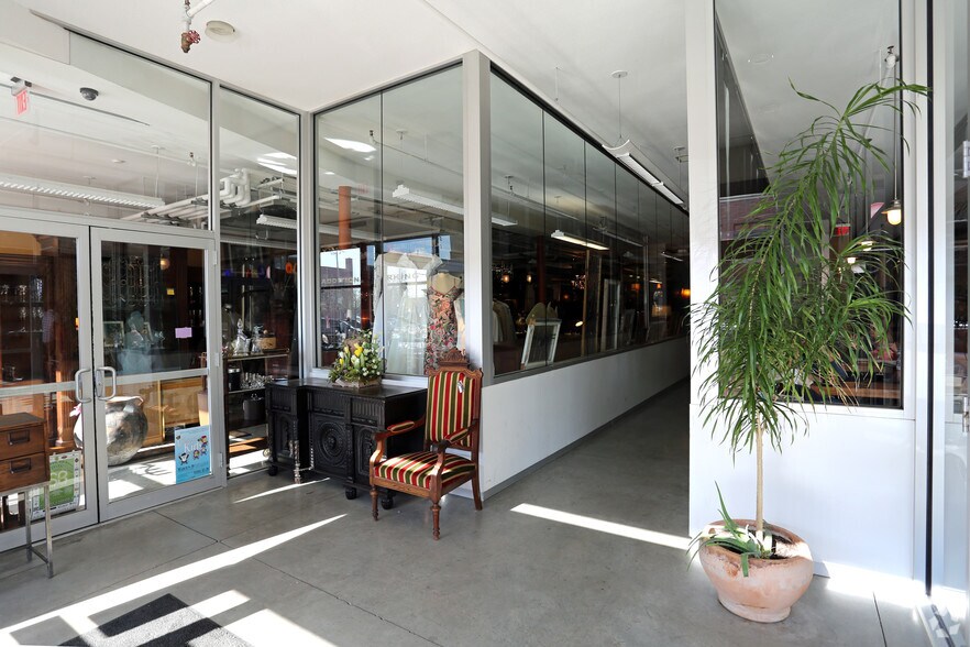 1015 N Broadway Ave, Oklahoma City, OK à louer - Hall d’entrée - Image 2 de 6