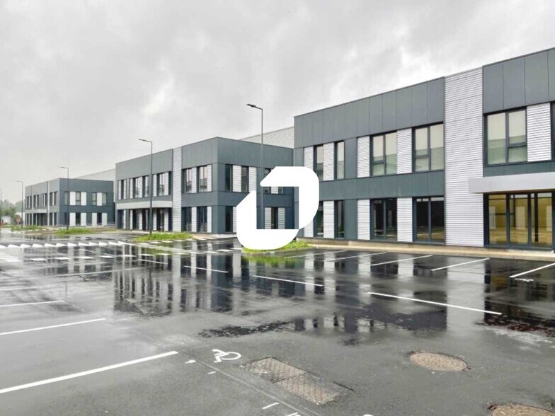 Flex dans Le Bourget à louer - Photo du bâtiment - Image 1 de 19