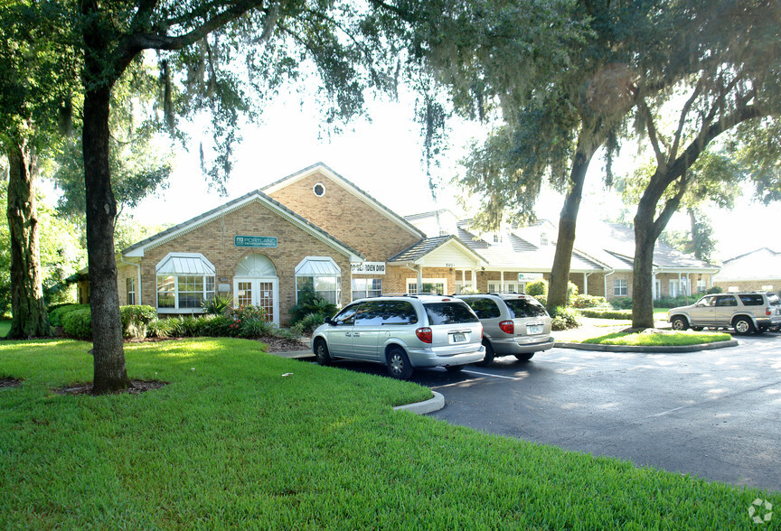 501 E Oak St, Kissimmee, FL for lease - Building Photo - Image 3 of 25