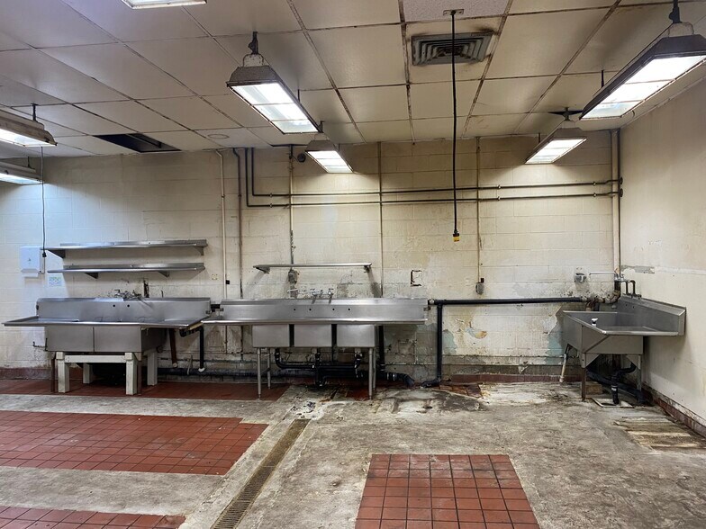 979 Robello Ln, Honolulu, HI for lease - Building Photo - Image 2 of 3