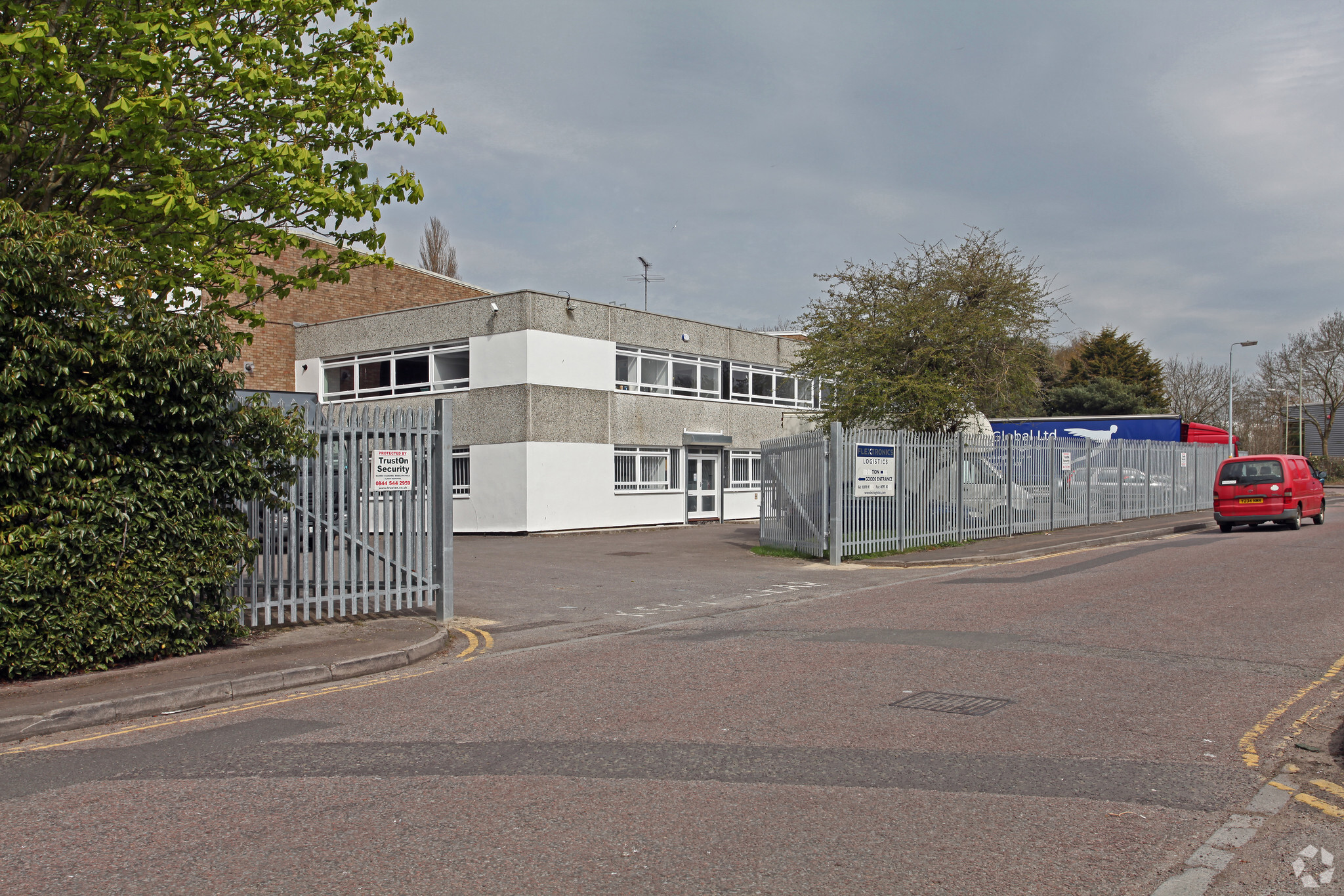 Bramble Rd, Swindon for sale Primary Photo- Image 1 of 1