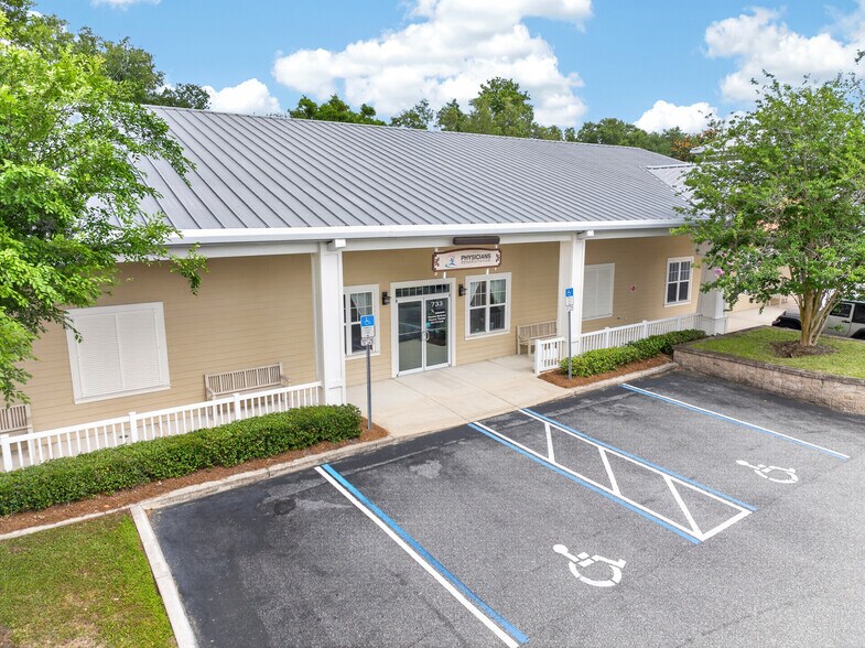723-753 CR 466, Lady Lake, FL for sale - Building Photo - Image 2 of 30