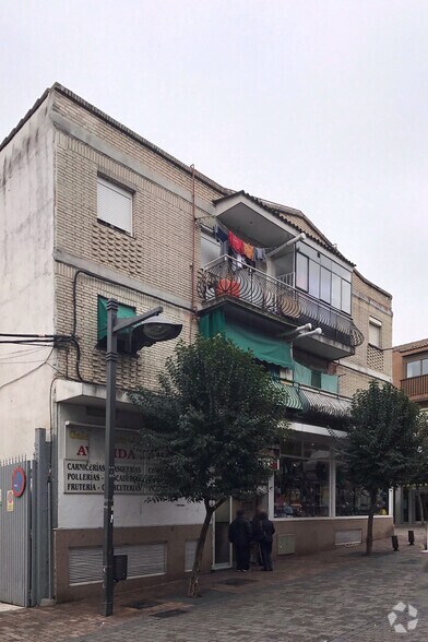 Avenida de la Libertad, 11, Leganés, Madrid à vendre - Photo du bâtiment - Image 2 de 2