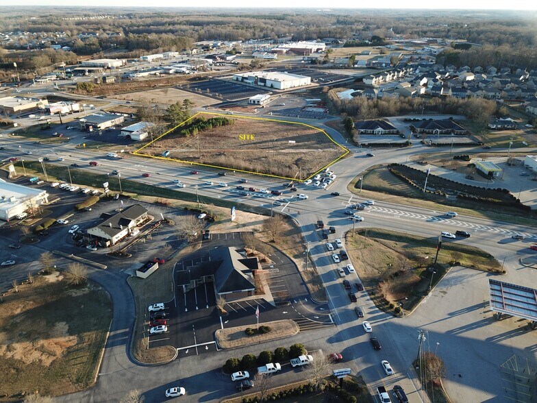 3531 Highway 153, Greenville, SC à louer - Photo du bâtiment - Image 3 de 12