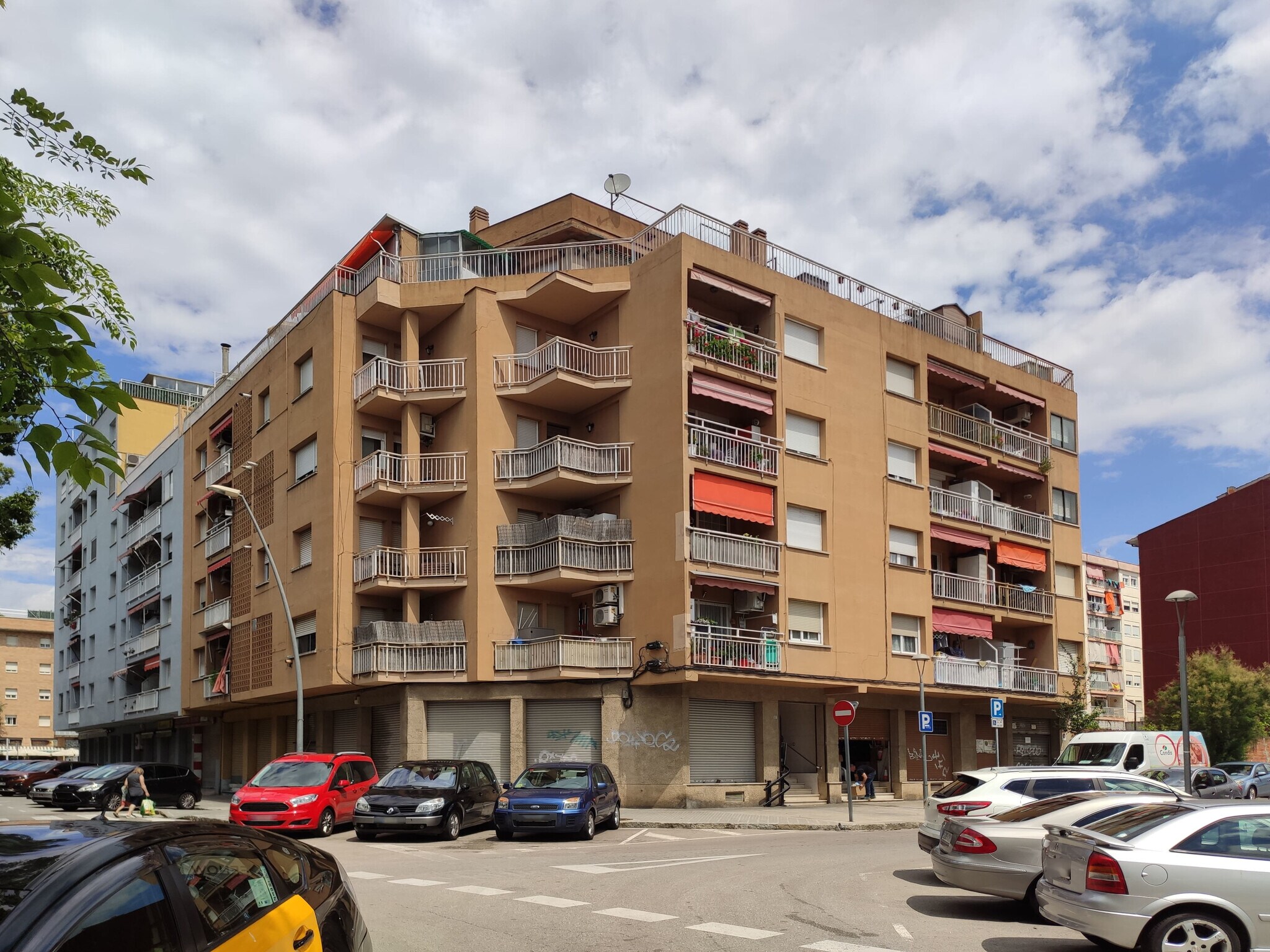 Immeuble residentiel dans Mollet del Vallès, Barcelona à vendre Photo principale- Image 1 de 2