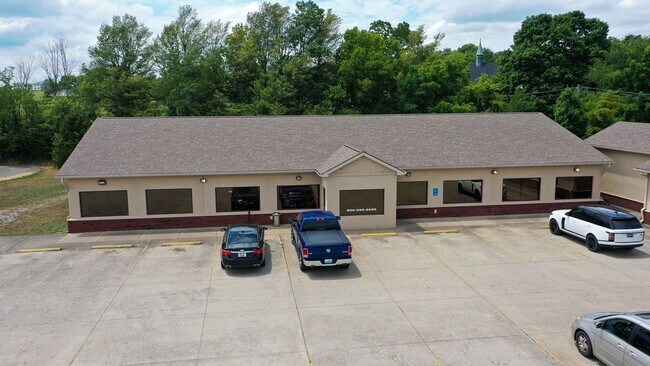 More details for 800 Bel Vista Dr, Springfield, KY - Retail for Sale