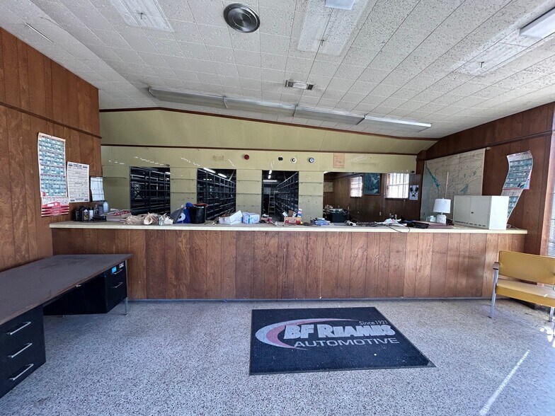 918 3rd Ave, Columbus, GA à louer - Photo du bâtiment - Image 2 de 10