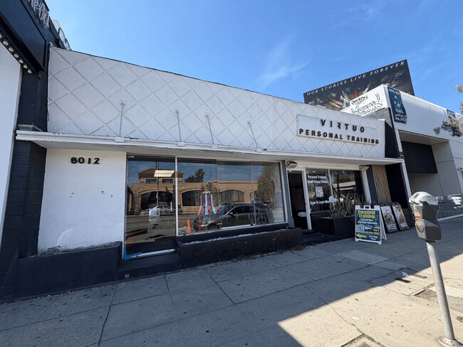 More details for 8012-8014 W 3rd St, Los Angeles, CA - Retail for Lease