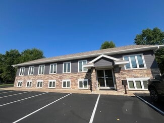 Plus de détails pour 7989 Lake Dr, Circle Pines, MN - Bureau à vendre