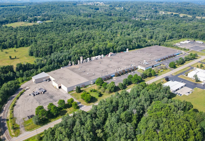 1 Mason Dr, Jamestown, NY for sale - Building Photo - Image 1 of 1