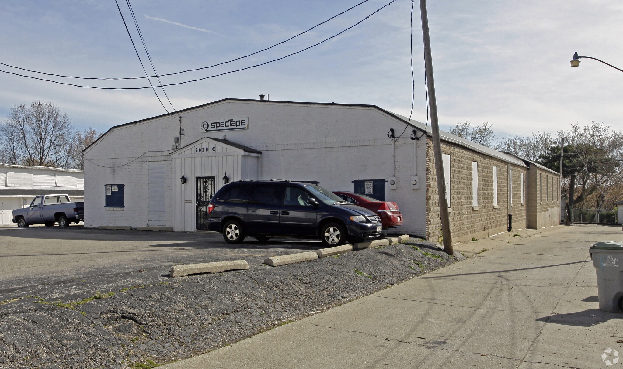 2628 N Humboldt Blvd, Milwaukee, WI à vendre Photo du bâtiment- Image 1 de 14