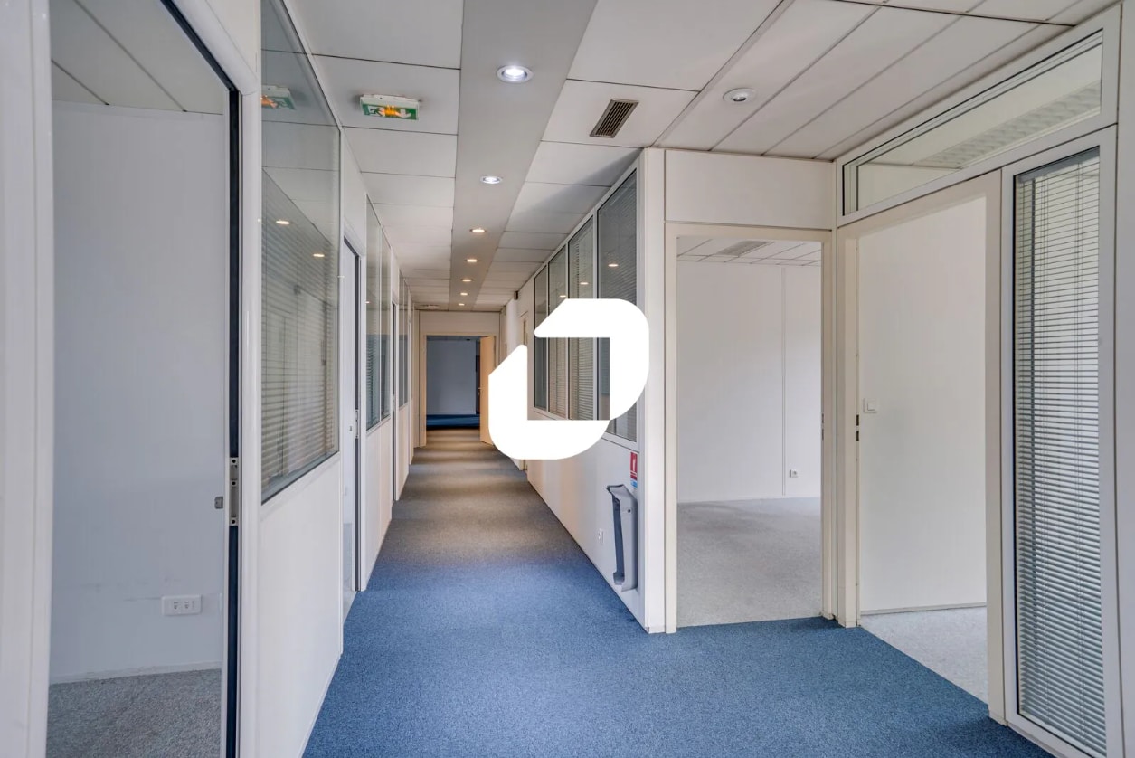 Office in Lognes for lease Interior Photo- Image 1 of 5