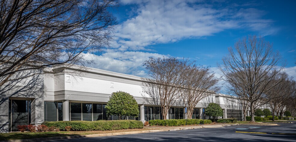 13000 Deerfield Pky, Alpharetta, GA à louer - Photo du bâtiment - Image 3 de 20
