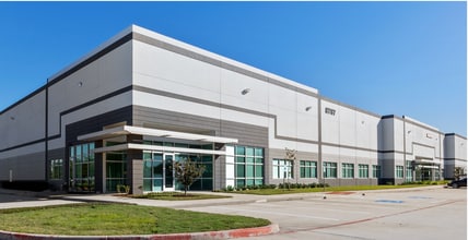 8781 West Rd, Houston, TX for lease Building Photo- Image 1 of 3