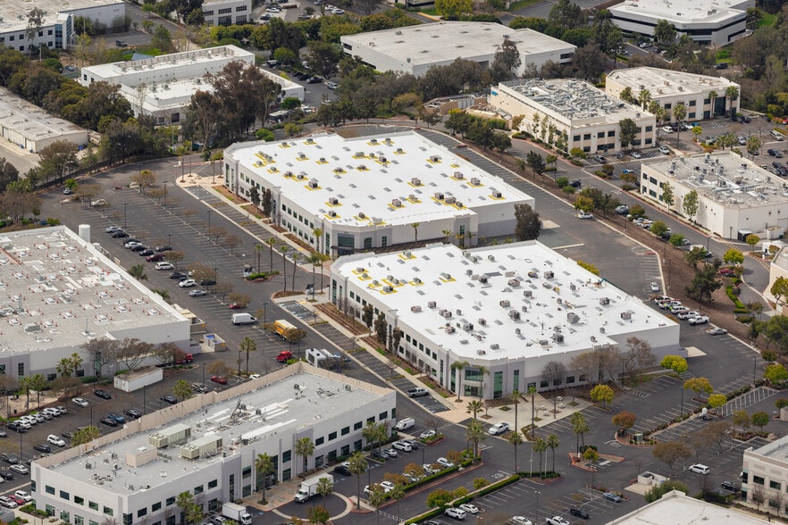 NorthPointe portfolio of 2 properties for sale on LoopNet.ca - Building Photo - Image 2 of 4