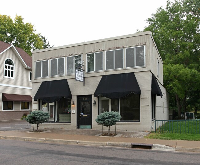More details for 222 Minnetonka Ave S, Wayzata, MN - Retail for Sale