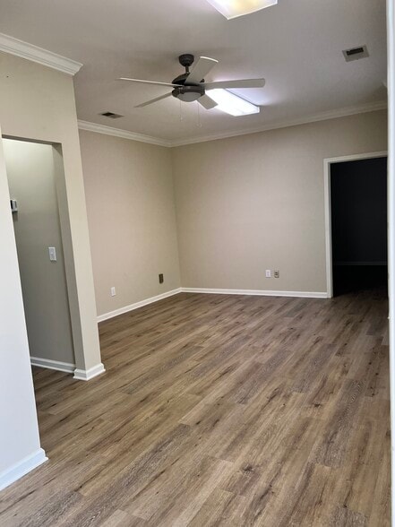 2728 Chandalar Place Dr, Pelham, AL for lease - Interior Photo - Image 2 of 8