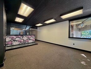 740-744 Broadway, Tacoma, WA for lease Interior Photo- Image 2 of 15