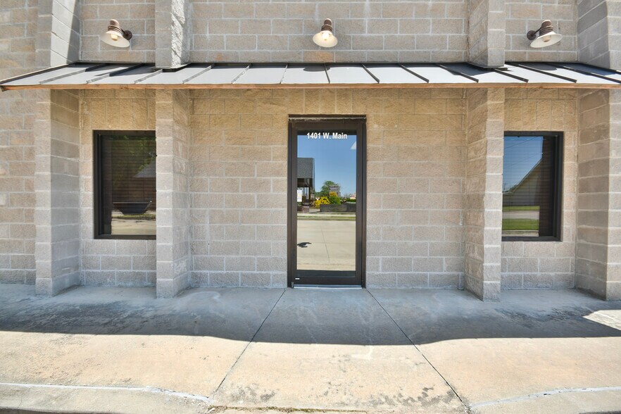 1401 W Main St, Duncan, OK à louer - Photo du bâtiment - Image 2 de 17
