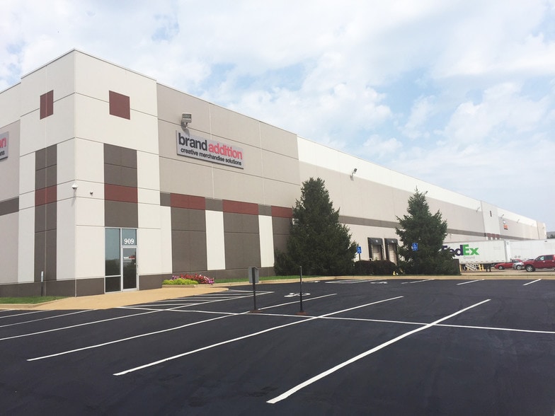 909-1019 N 20th St, Saint Louis, MO for lease - Building Photo - Image 2 of 8