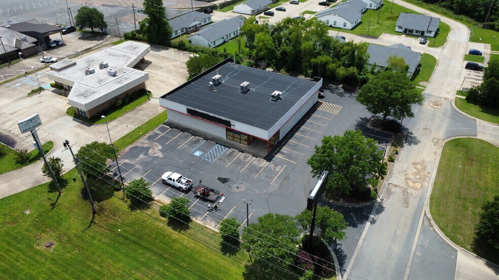 1935 N Market St, Shreveport, LA for sale - Building Photo - Image 1 of 14