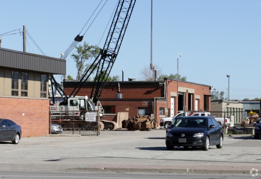 1544 The Queensway, Toronto, ON for sale - Primary Photo - Image 1 of 1