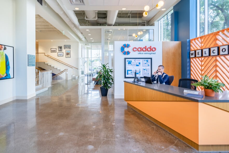 6301 gaston Ave, Dallas, TX for lease - Lobby - Image 2 of 80