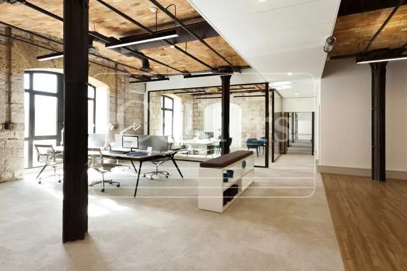 10 Place De La Joliette, Marseille for lease Building Photo- Image 1 of 16