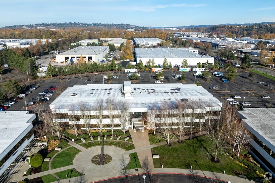 600 SW 39th St, Renton, WA à vendre - Photo principale - Image 1 de 8