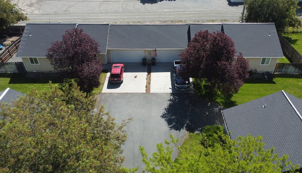 3010 Elm St, Baker City, OR for sale - Primary Photo - Image 1 of 48