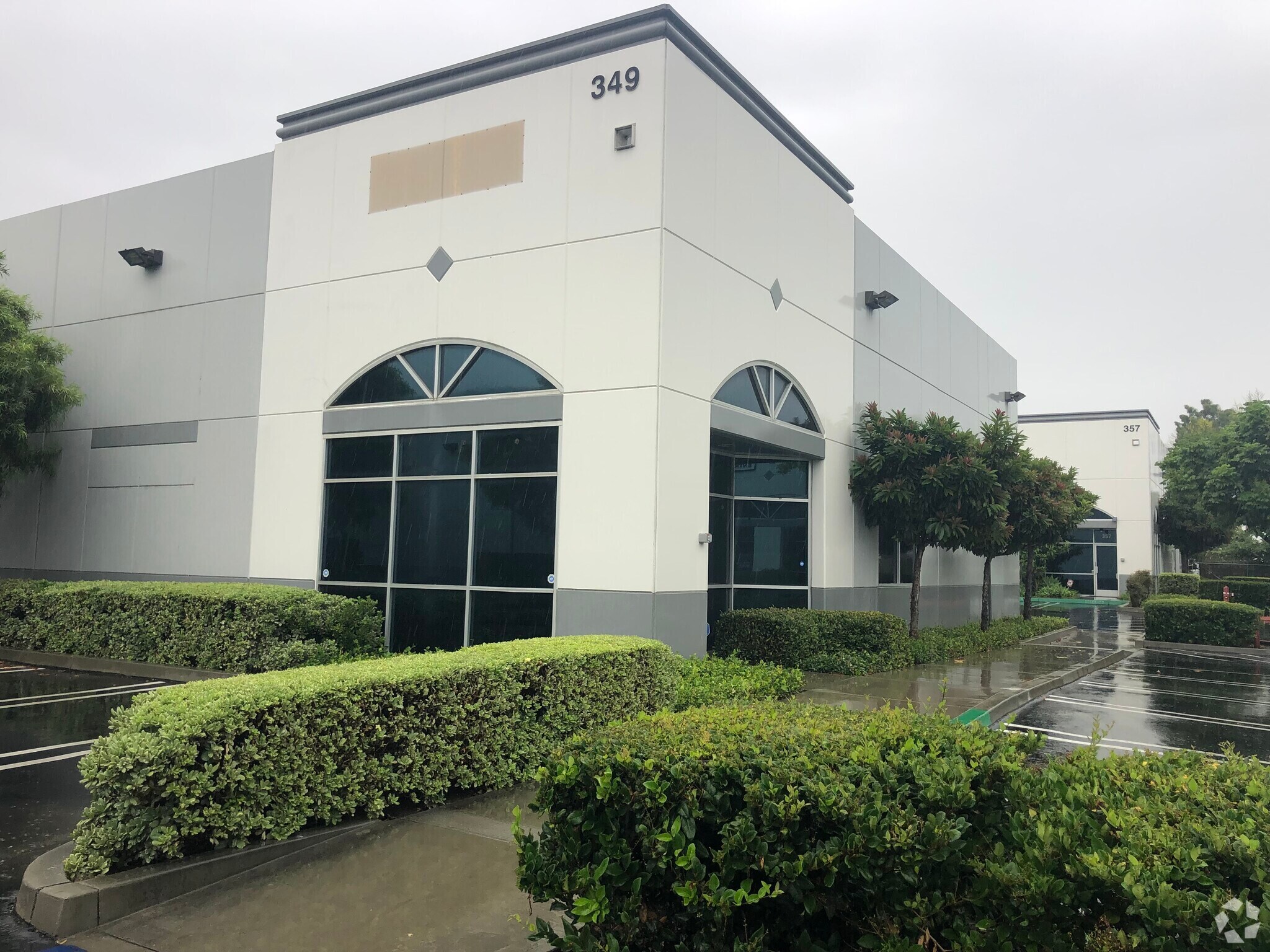 349-353 W Grove Ave, Orange, CA for lease Primary Photo- Image 1 of 3