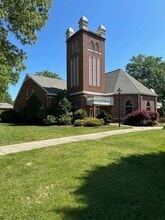 107 Grannis Ln, Statesville, NC for lease Building Photo- Image 2 of 8