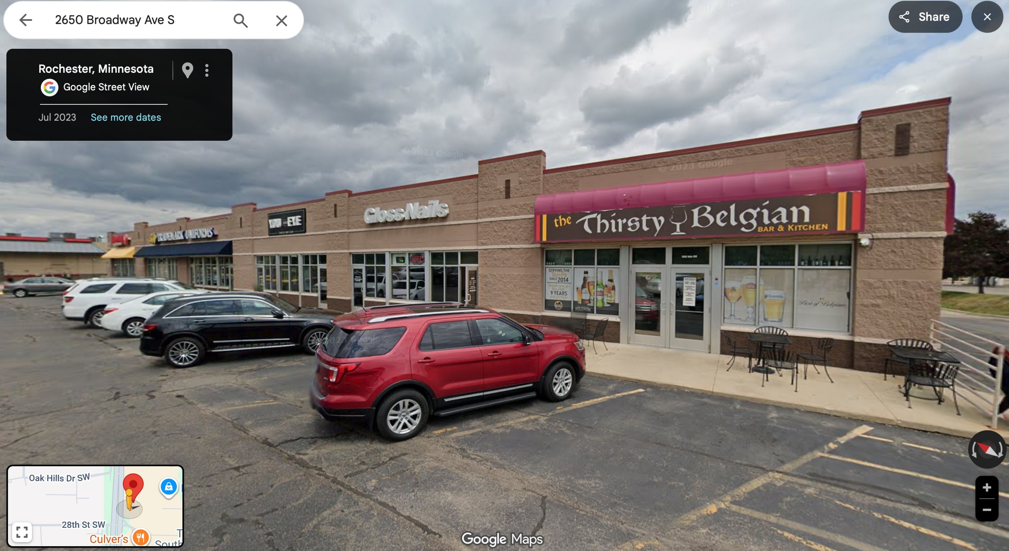 Broadway Commons portfolio of 3 properties for sale on LoopNet.ca Primary Photo- Image 1 of 9