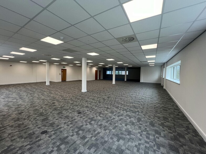 3 Wight Moss Way, Southport for lease - Building Photo - Image 3 of 7