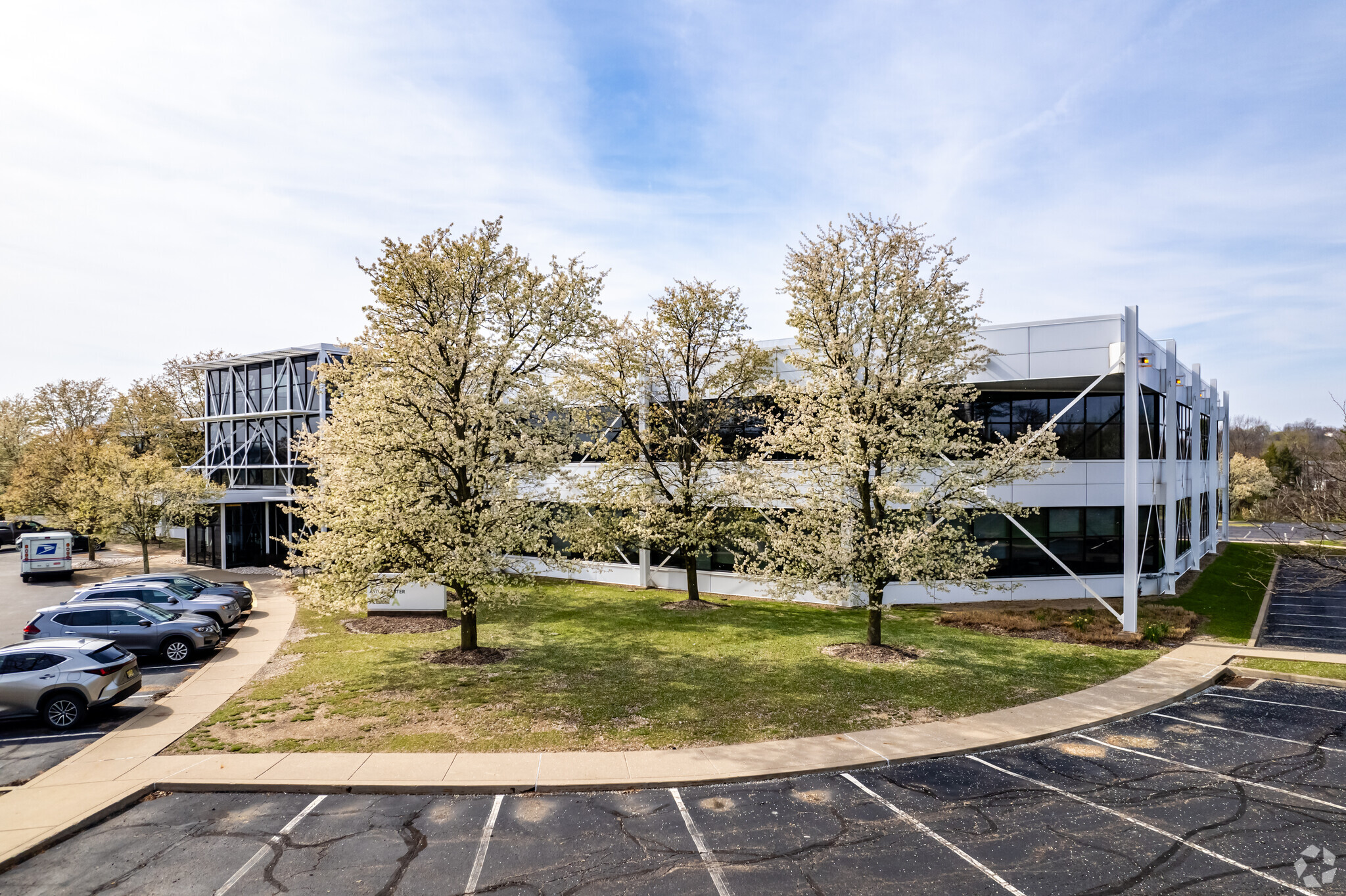 8 Penn Center West, Pittsburgh, PA for lease Building Photo- Image 1 of 10