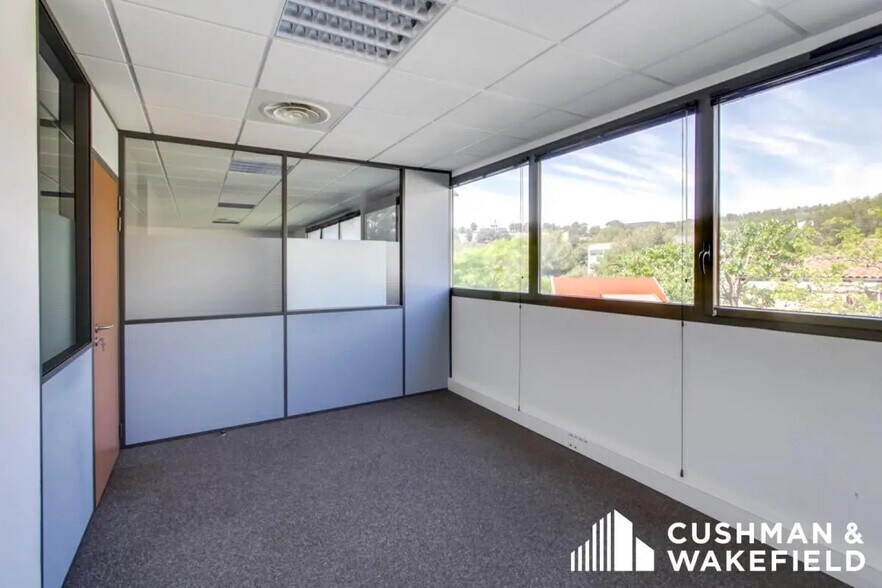 515 Avenue De La Tramontane, La Ciotat à louer - Photo intérieure - Image 2 de 23