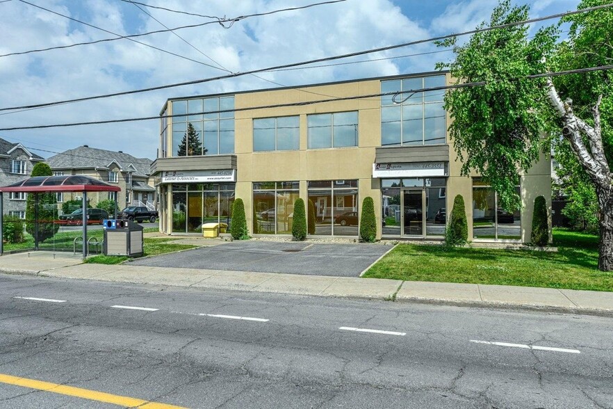 5687 Av Auteuil, Brossard, QC for lease - Building Photo - Image 2 of 17