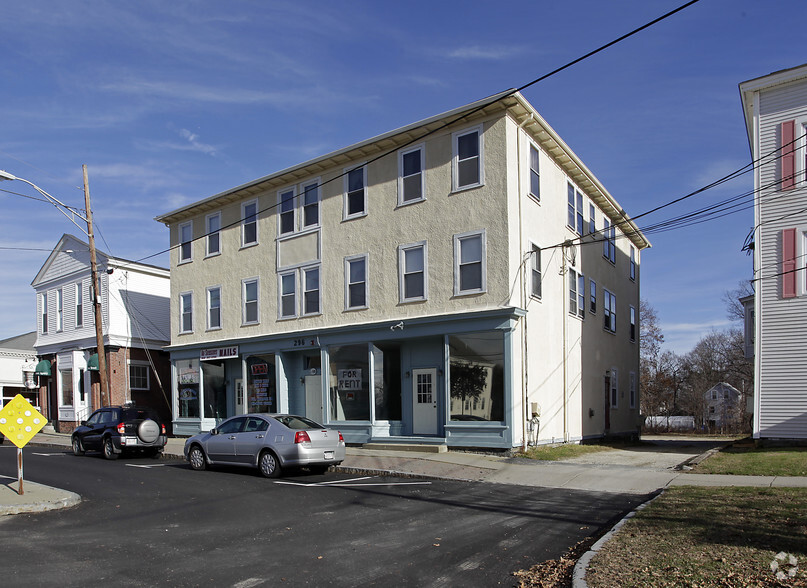 296 Main St, Oxford, MA à vendre - Photo principale - Image 1 de 1