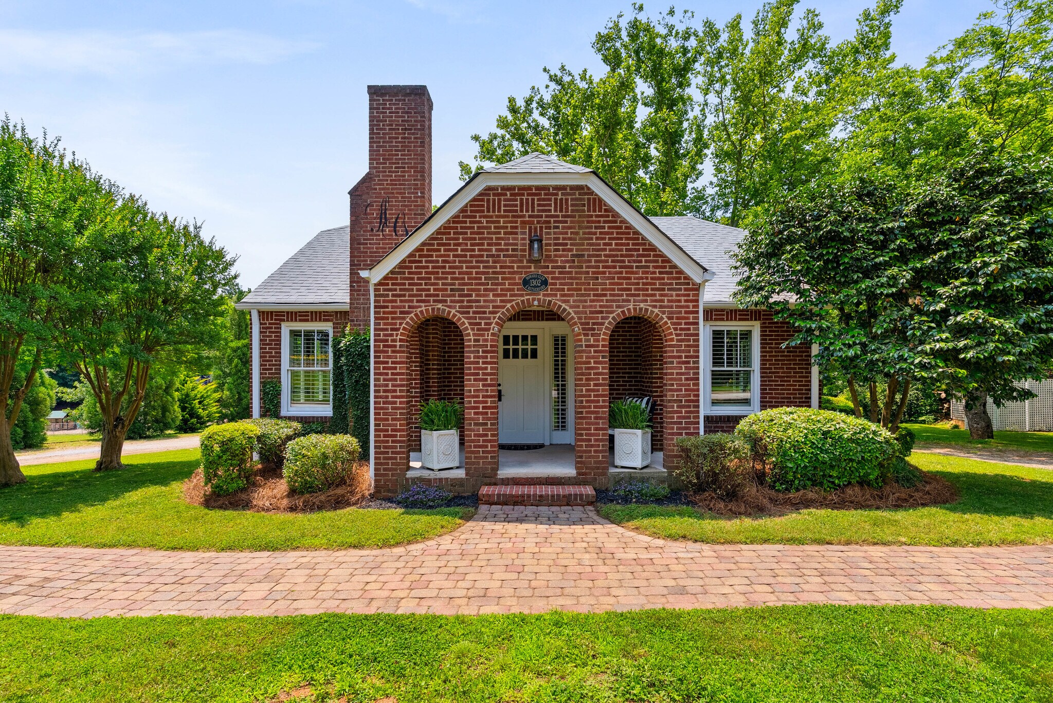 1302 E Rutherford St, Landrum, SC à vendre Photo principale- Image 1 de 1