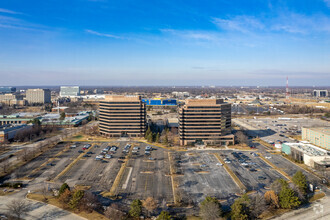 1700 E Golf Rd, Schaumburg, IL - Aérien  Vue de la carte