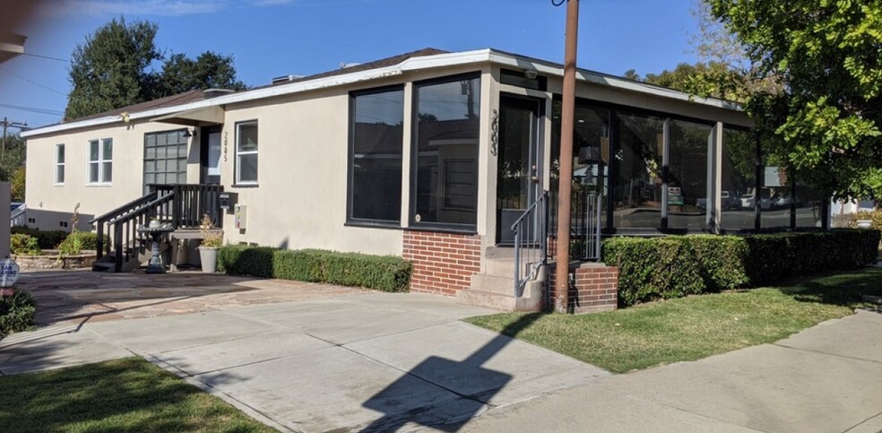 2003 Lake Ave, Altadena, CA for sale - Building Photo - Image 1 of 1